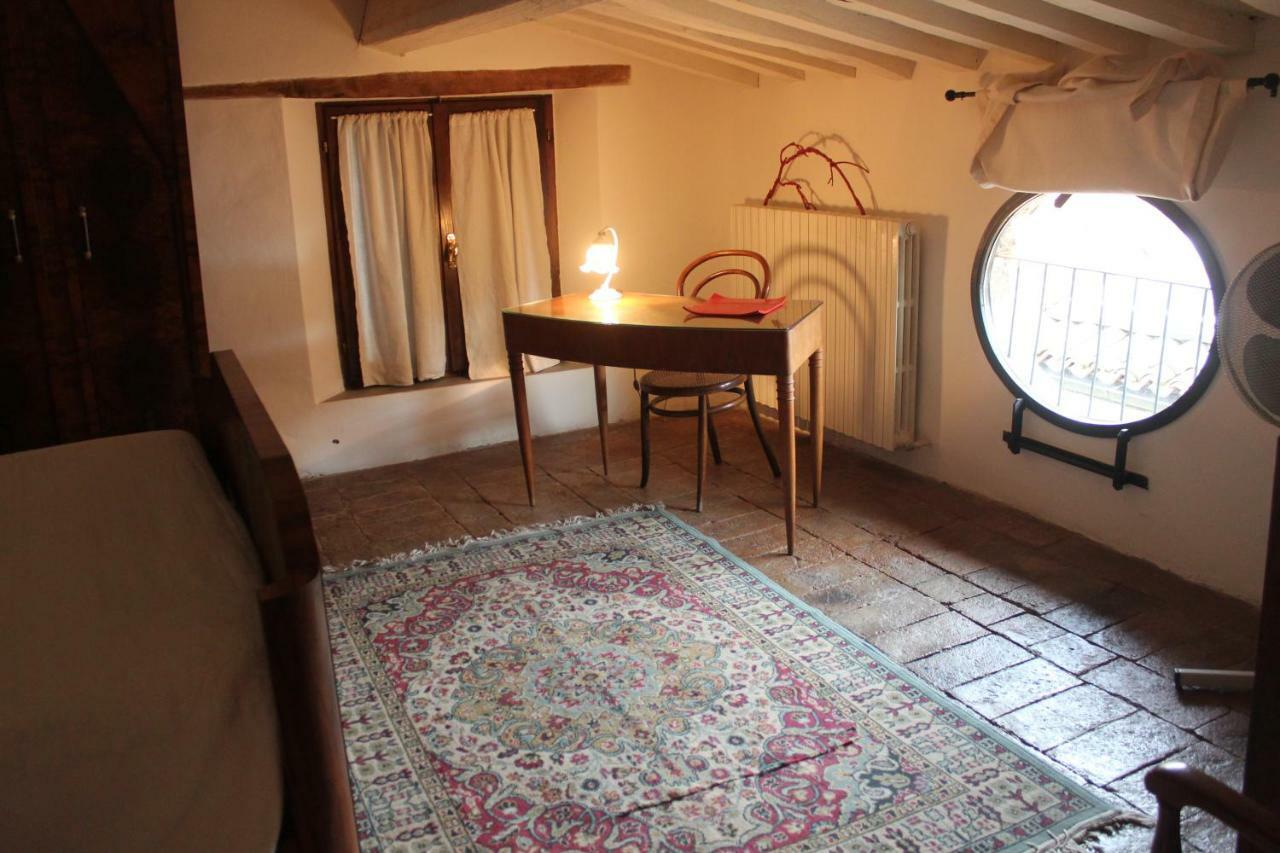 Residence Via Benamati Cagli Zewnętrze zdjęcie