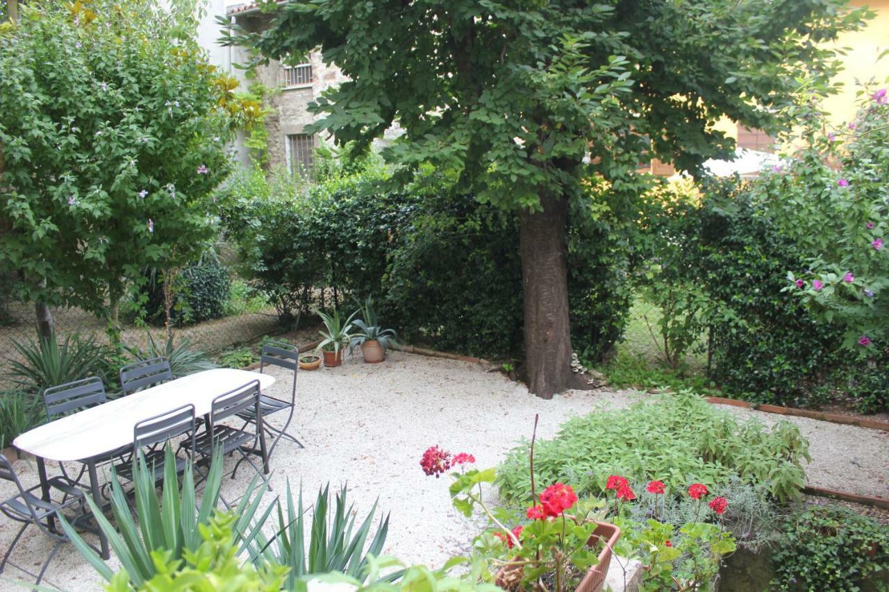 Residence Via Benamati Cagli Zewnętrze zdjęcie
